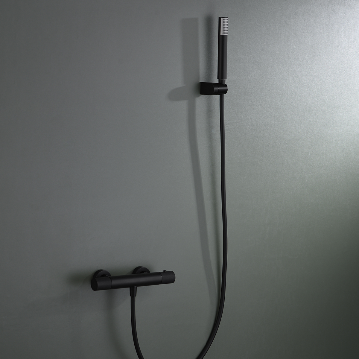 MELANGEUR THERMOSTATIQUE DOUCHE NOIR MAT BTD038-5NG