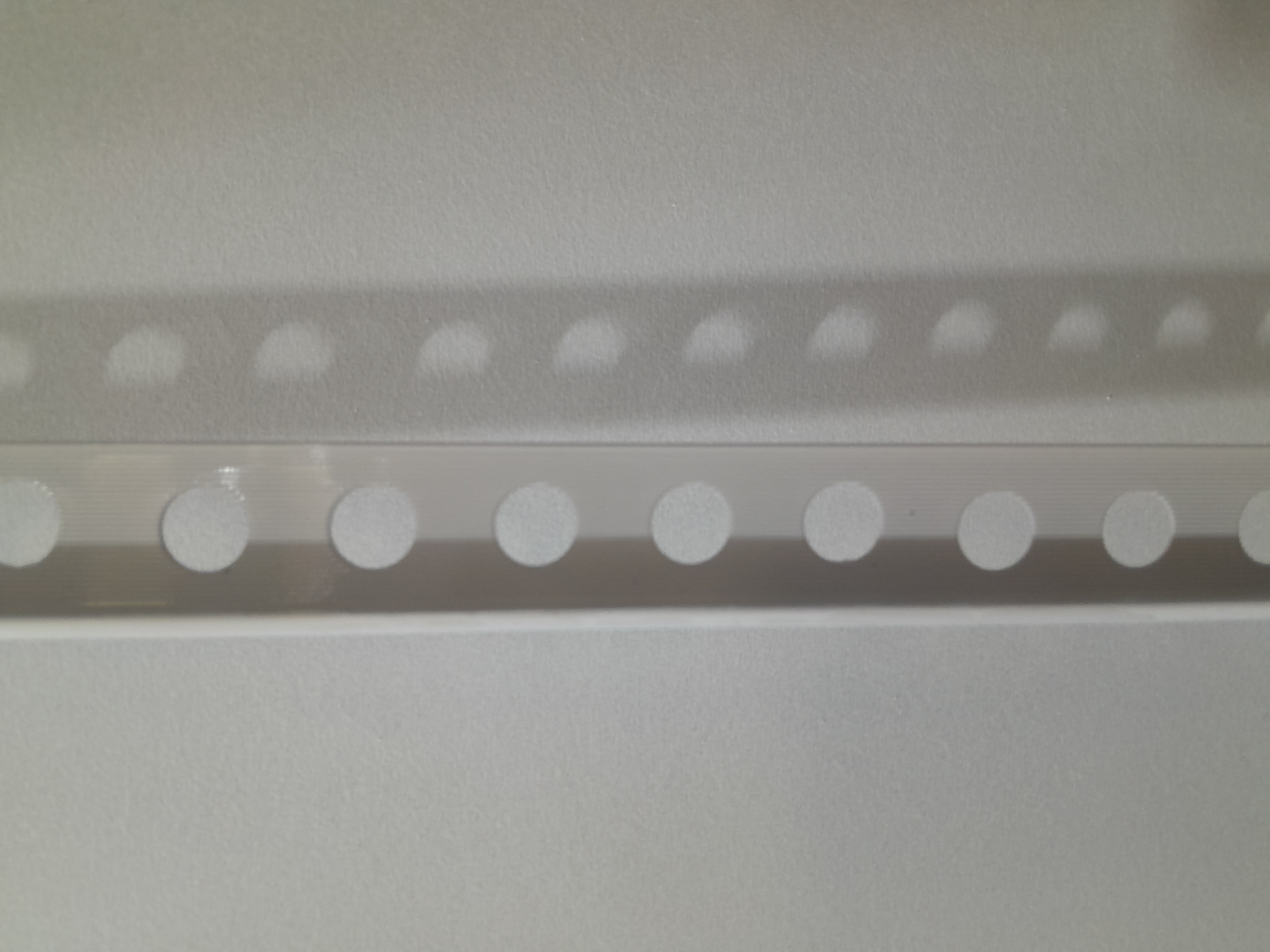 BAGUETTE DE FINITION ALU COULEUR BLANCHE DROITE 12 MM