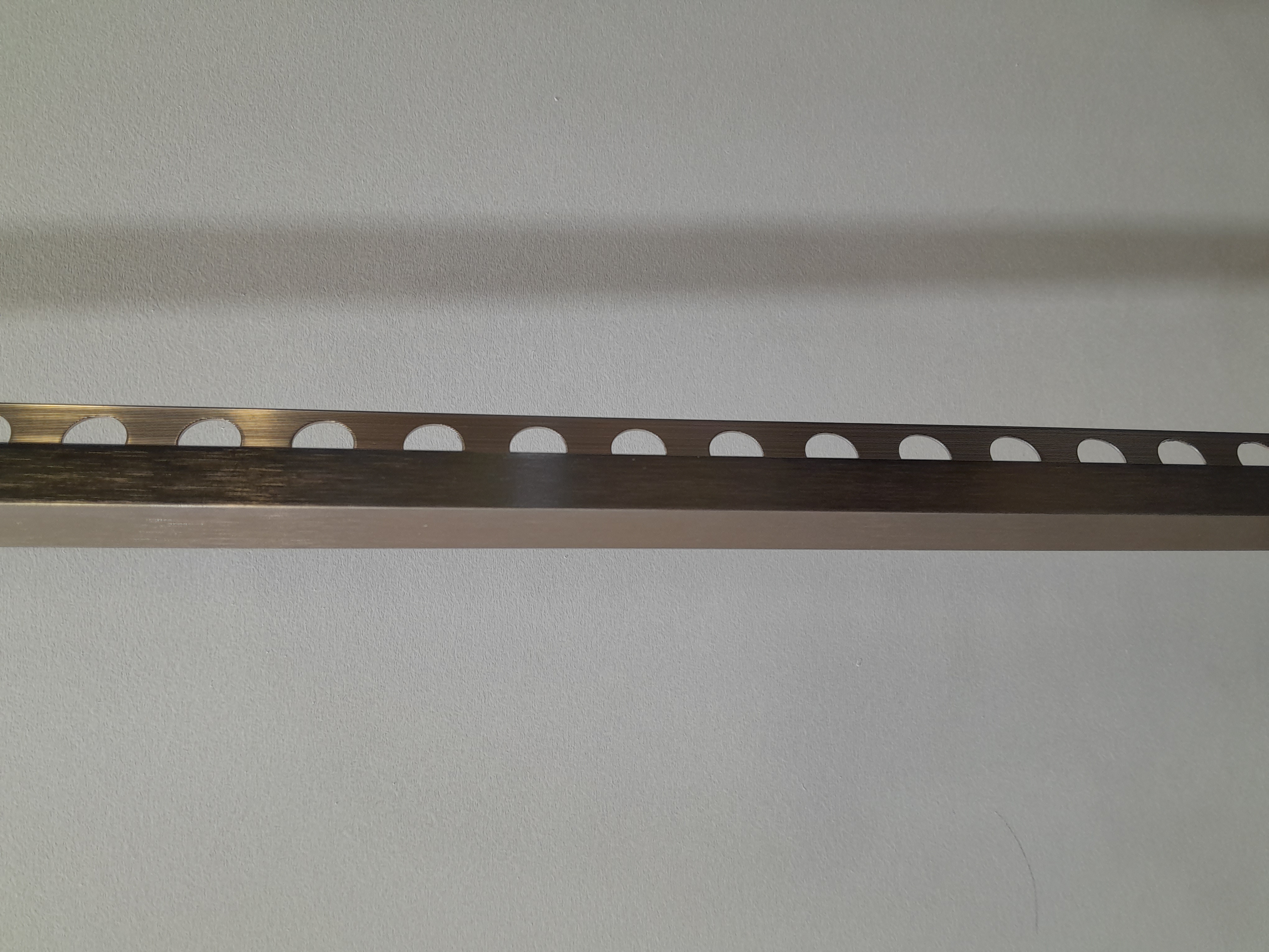 BAGUETTE DE FINITION CARRE ALU COULEUR ALU BROSSE 14 MM