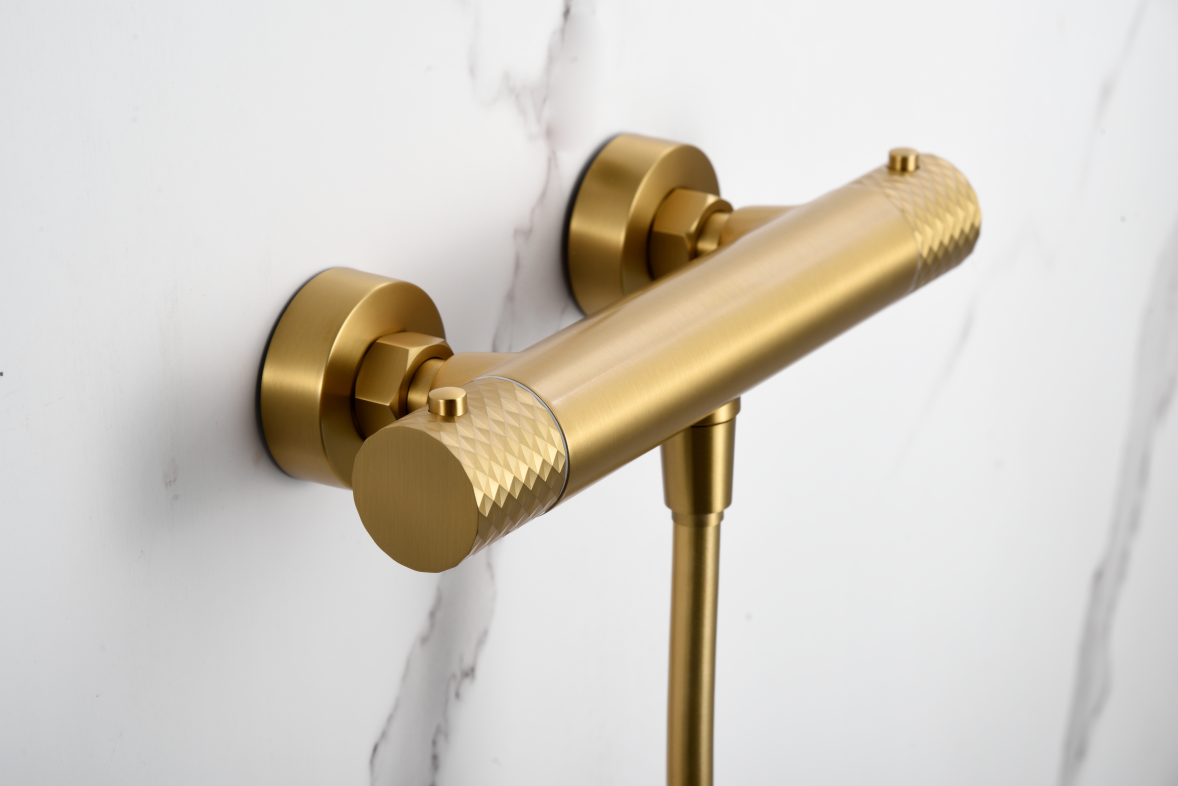 MITIGEUR DE DOUCHE THERMOSTATIQUE OR BROSSE BTG053-5OC