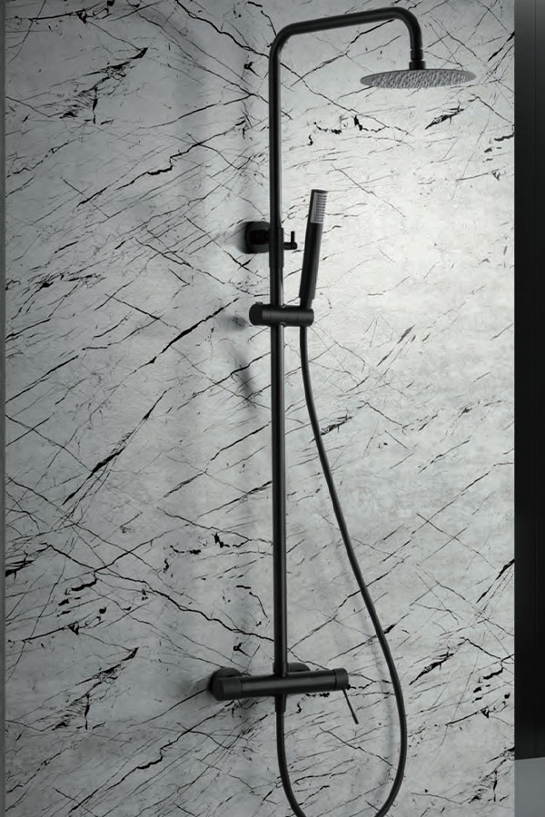 ENSEMBLE DE DOUCHE NOIR MAT BDD038/NG