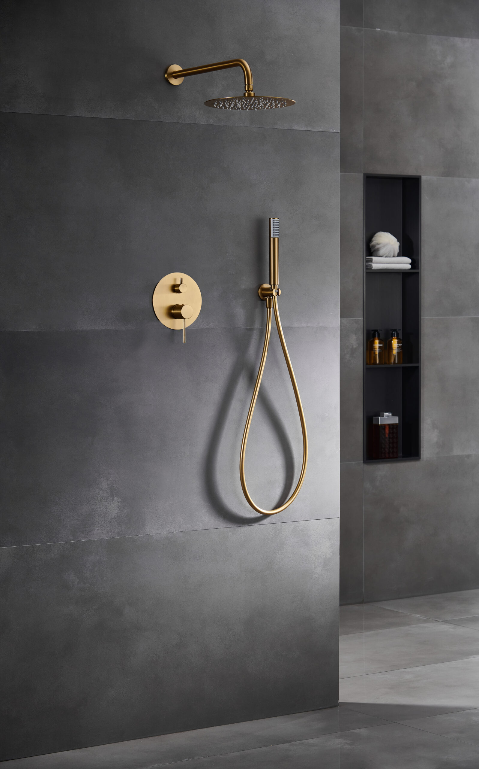 ENSEMBLE DE DOUCHE ENCASTRE OR BROSSE GPM039/OC