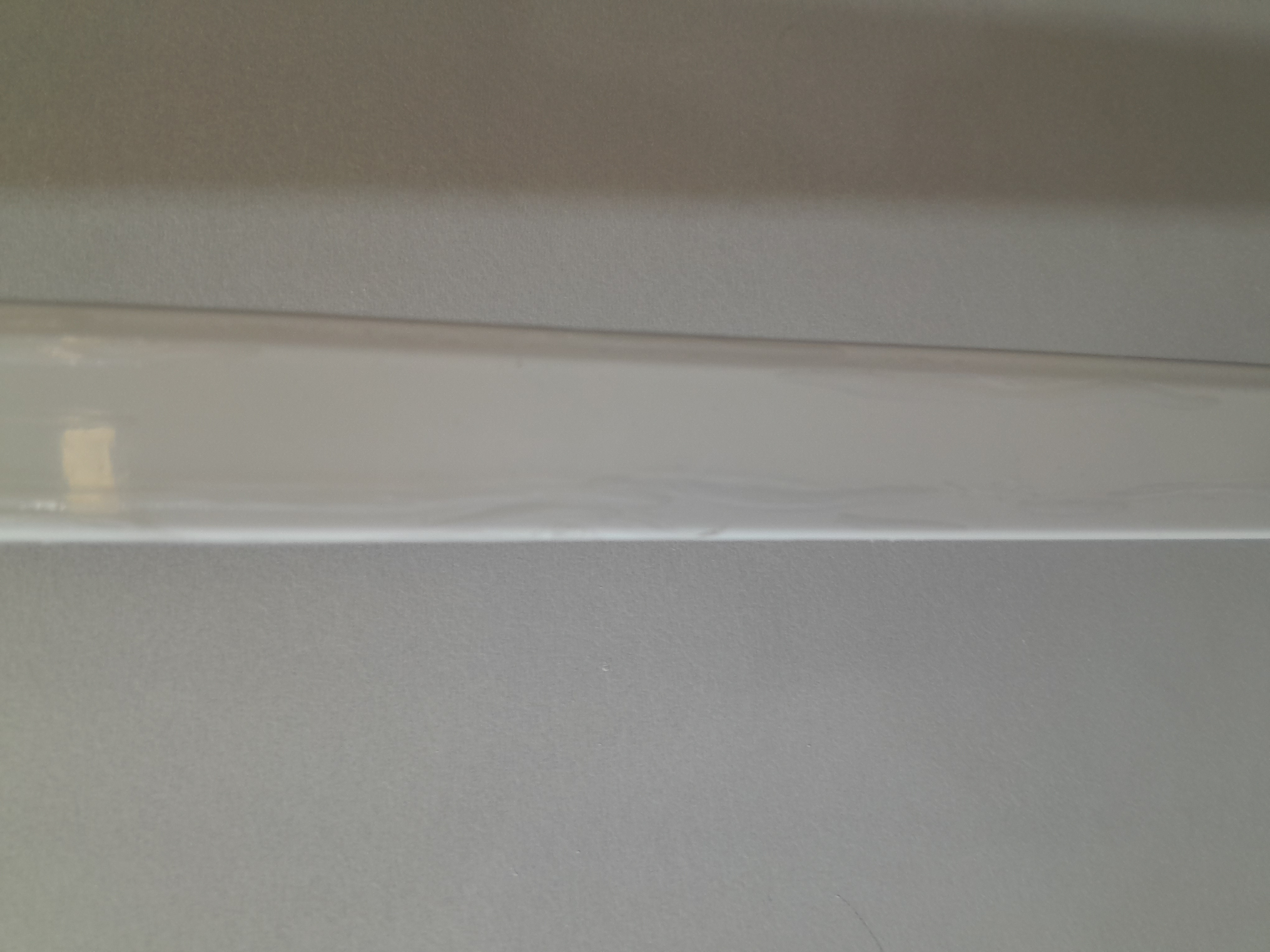 BAGUETTE DE FINITION CARRE ALU COULEUR BLANCHE 25 MM