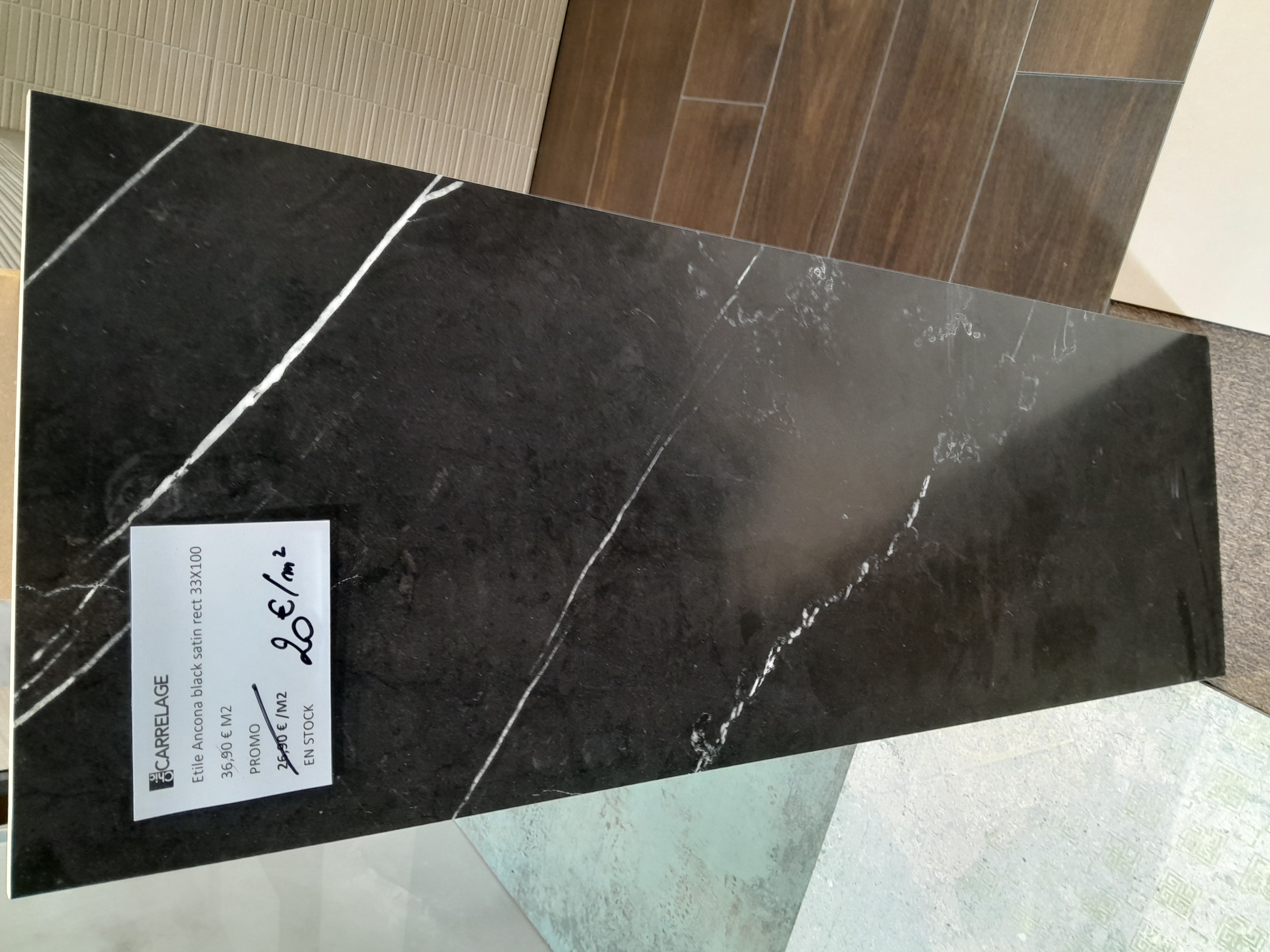 ANCONA BLACK SATIN 33X100