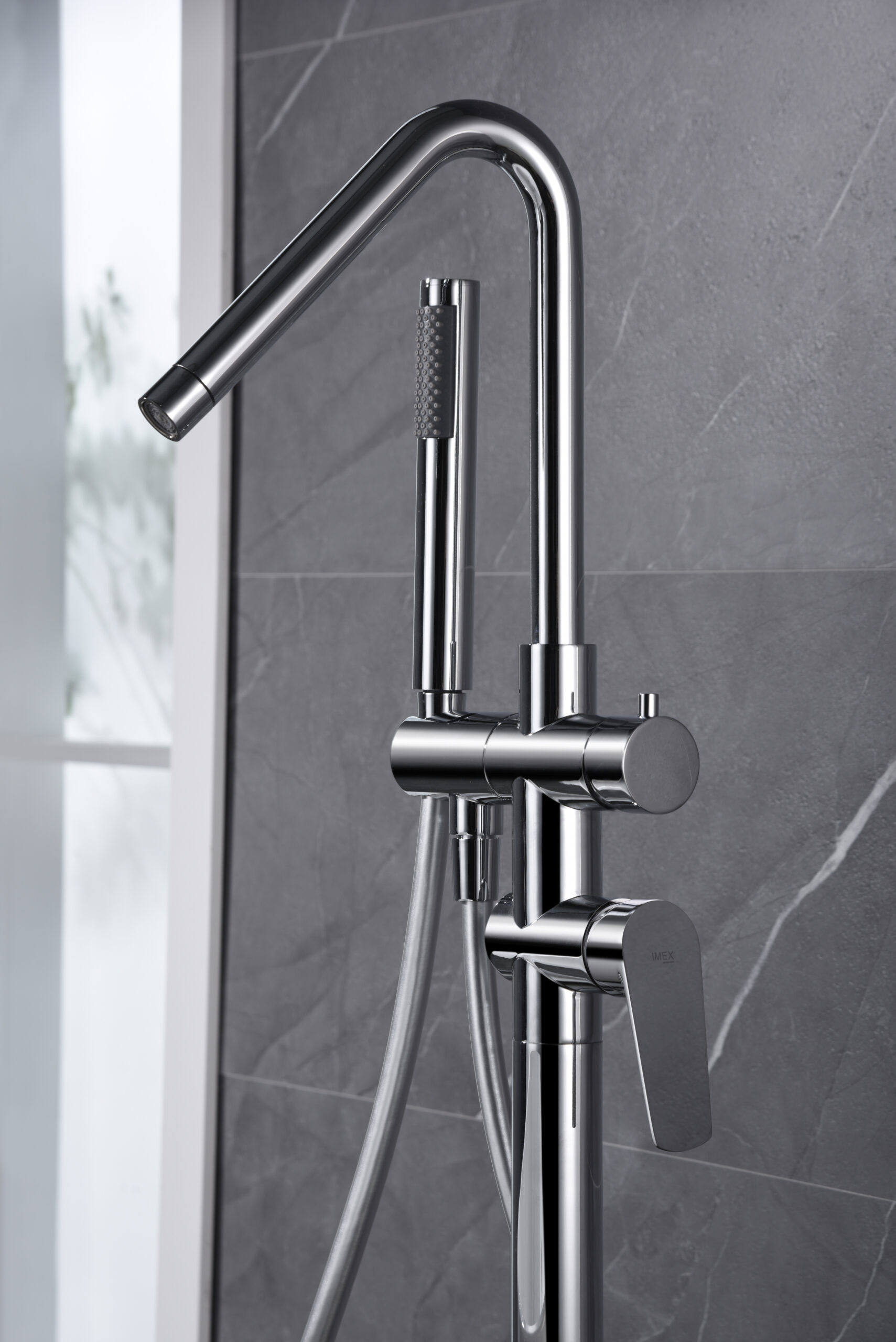 ROBINETTERIE POUR ILOT BAIGNOIRE CHROME BBEZ044